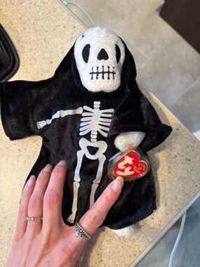 TY Beanie Baby - CREEPERS the Skeleton 9”